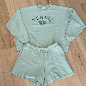 IVY + CLOTH Tennis Graphic Sweatshirt and Shorts Set Green, XL